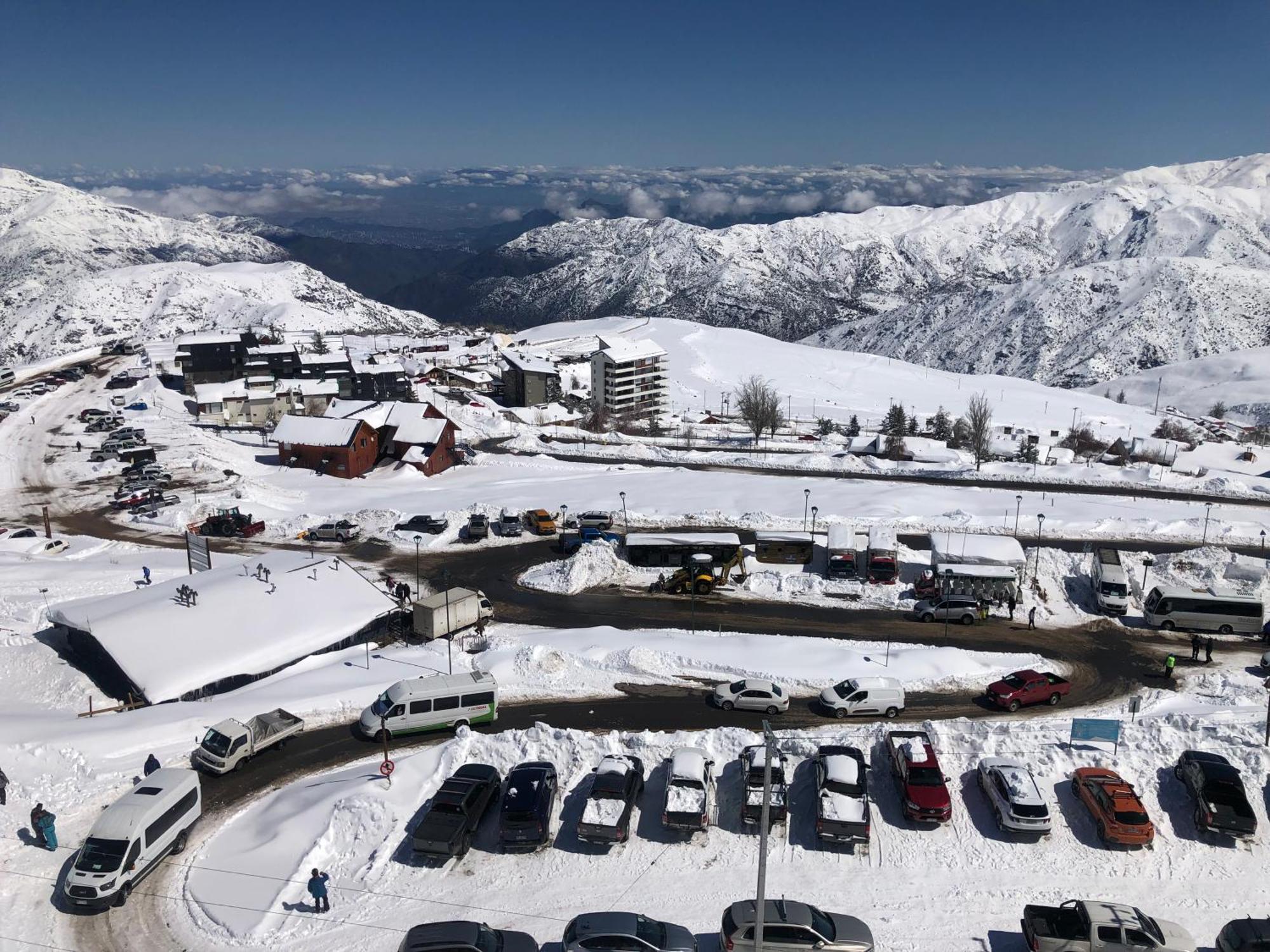 Departamentos Alojamiento Oficial Gran Parador Ski In - Out, Centro De Ski El Colorado, Farellones - Unico Con Descuentos En Servicios Del Centro De Ski Εξωτερικό φωτογραφία